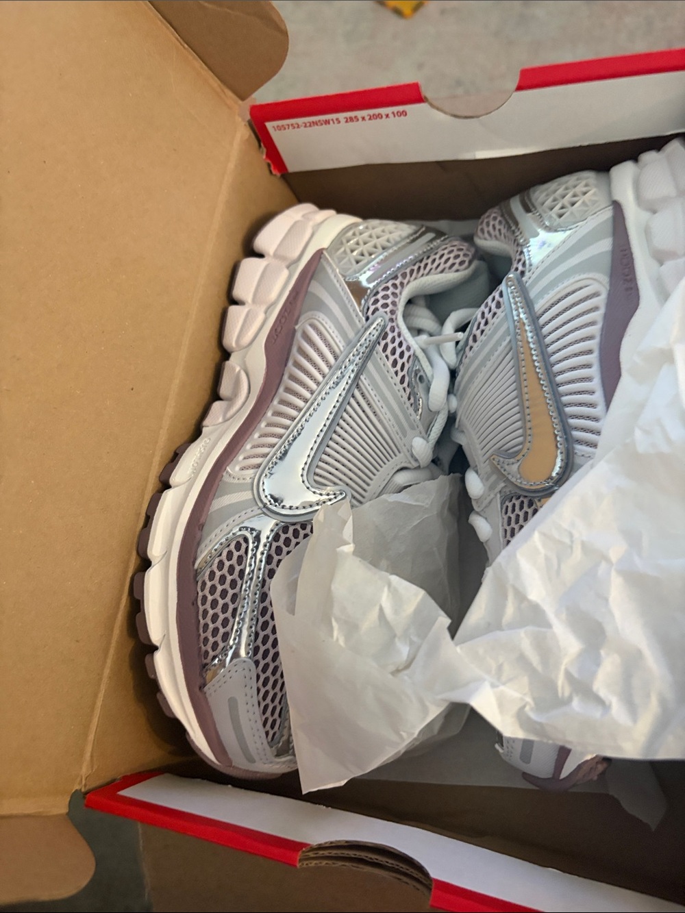 Nike Women's Silver & Lavender Mesh Running Shoes